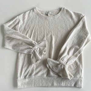 Eri + Ali super soft cream top